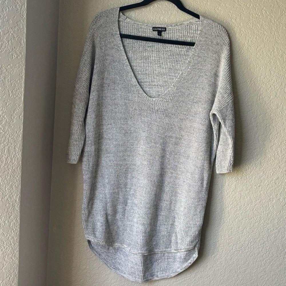 Express Women's Grey V-Neck Knit Tunic Sweater S Small